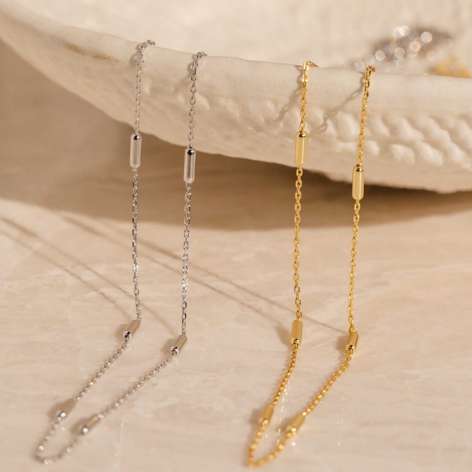 Bar Station Necklace: Delicate Charm for Every Day